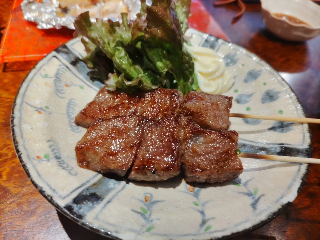 飛騨牛の串焼き